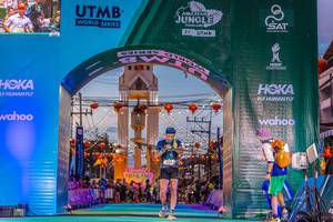 BIB: 3214
                            <button type="button" onclick="openModal(21811084)" class="btn btn-primary btn-sm float-right btn-popup" data-toggle="modal" data-target=".modal-high-quality">
                        <i class="fas fa-shopping-cart"></i> Add to Cart
                    </button>
                                            <button type="button" onclick="isThisMe(21811084, true)" class="btn btn-success btn-sm float-right btn-popup btn-isme hidden" data-toggle="tooltip" data-placement="bottom" title="นี่คือรูปของคุณใช่ไหม คลิกที่นี่เพื่อเอาเข้าอัลบั้ม">
                        <i class="fas fa-plus"></i> Add to album
                    </button>
                    <button type="button" onclick="isThisMe(21811084, false)" class="btn btn-warning btn-sm float-right btn-popup btn-isnotme hidden">
                        <i class="fas fa-ban"></i> Remove from album
                    </button>